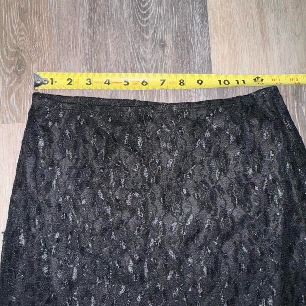 Chesley Vintage Black floral lace midi skirt - Size Medium - Picture 6 of 7